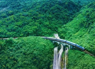 Voyager en train de nuit au Vietnam