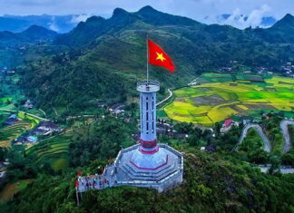 la tour du drapeau au Vietnam 1